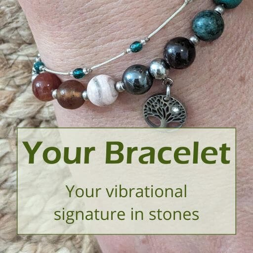 Your Bracelet – your vibrational signature in stones with Tudo Bem in Olhão, Algarve